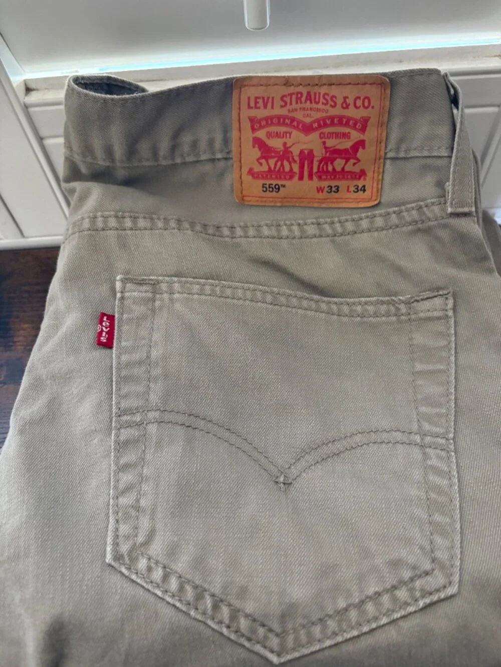 🛍️ Levi’s 559 Relaxed Straight Fit Tan Khaki Denim Jeans W33 L34